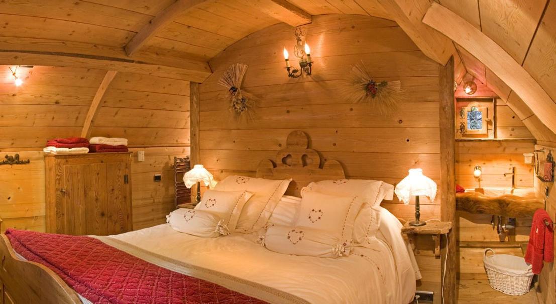 Hotel Les Chalets De Philippe Avec Jacuzzis Privatifs Chamonix Luaran gambar