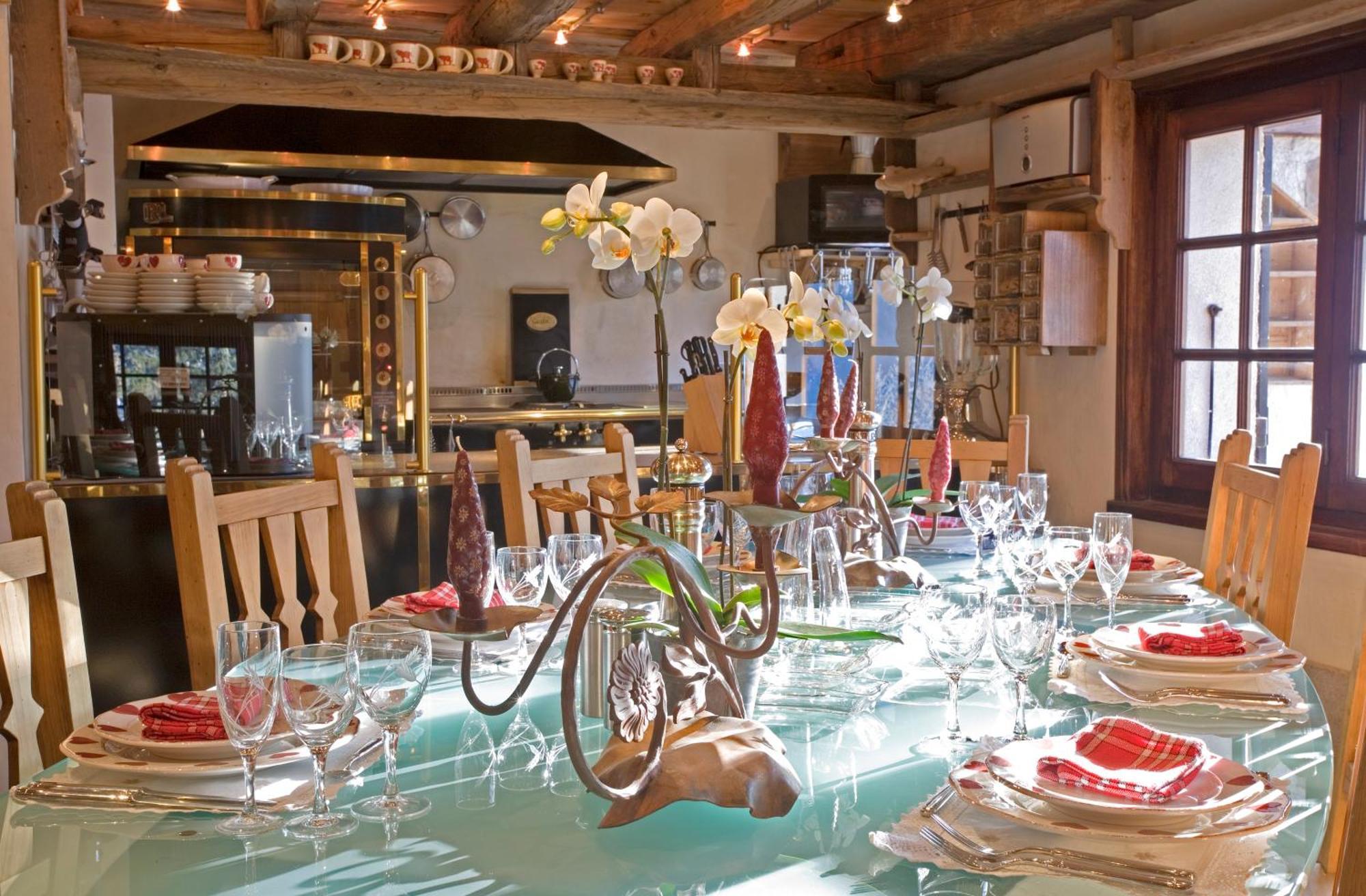Hotel Les Chalets De Philippe Avec Jacuzzis Privatifs Chamonix Luaran gambar