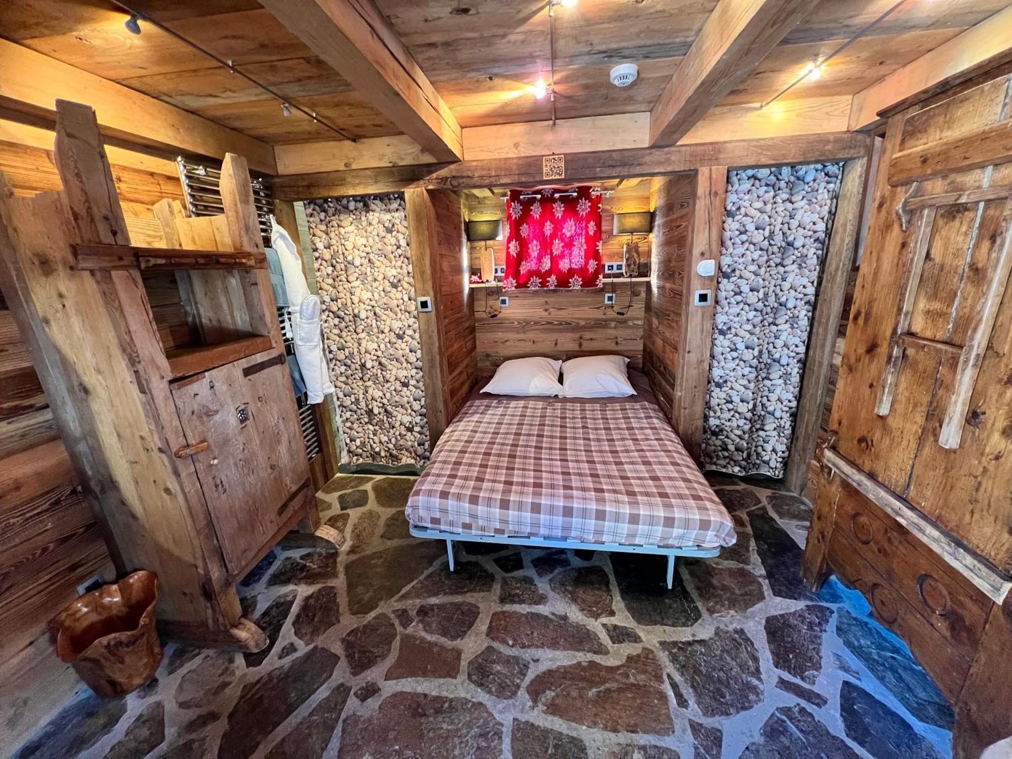 Hotel Les Chalets De Philippe Avec Jacuzzis Privatifs Chamonix Luaran gambar